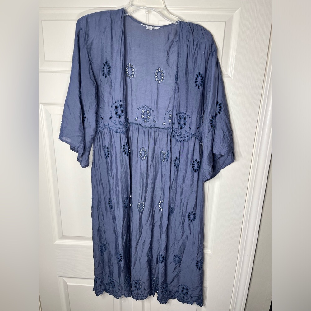 American Eagle Outfitters Women’s Eyelet‎ Detail Kimono